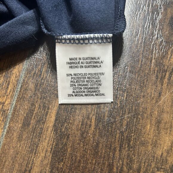 The Favorite Daughter Long Sleeve Graphic Tshirt Womens Medium Blue Heart NWT - Picture 8 of 11